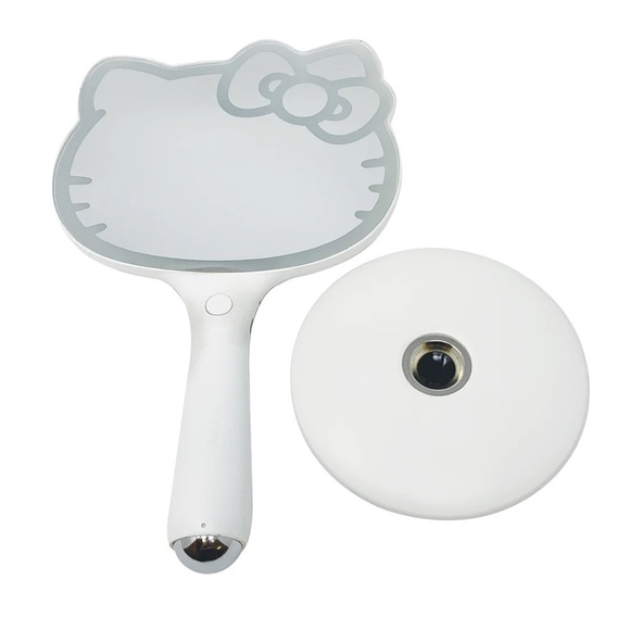 Hello Kitty Led Handheld Makeup Mirror With Standing Base - Picture 2 of 6